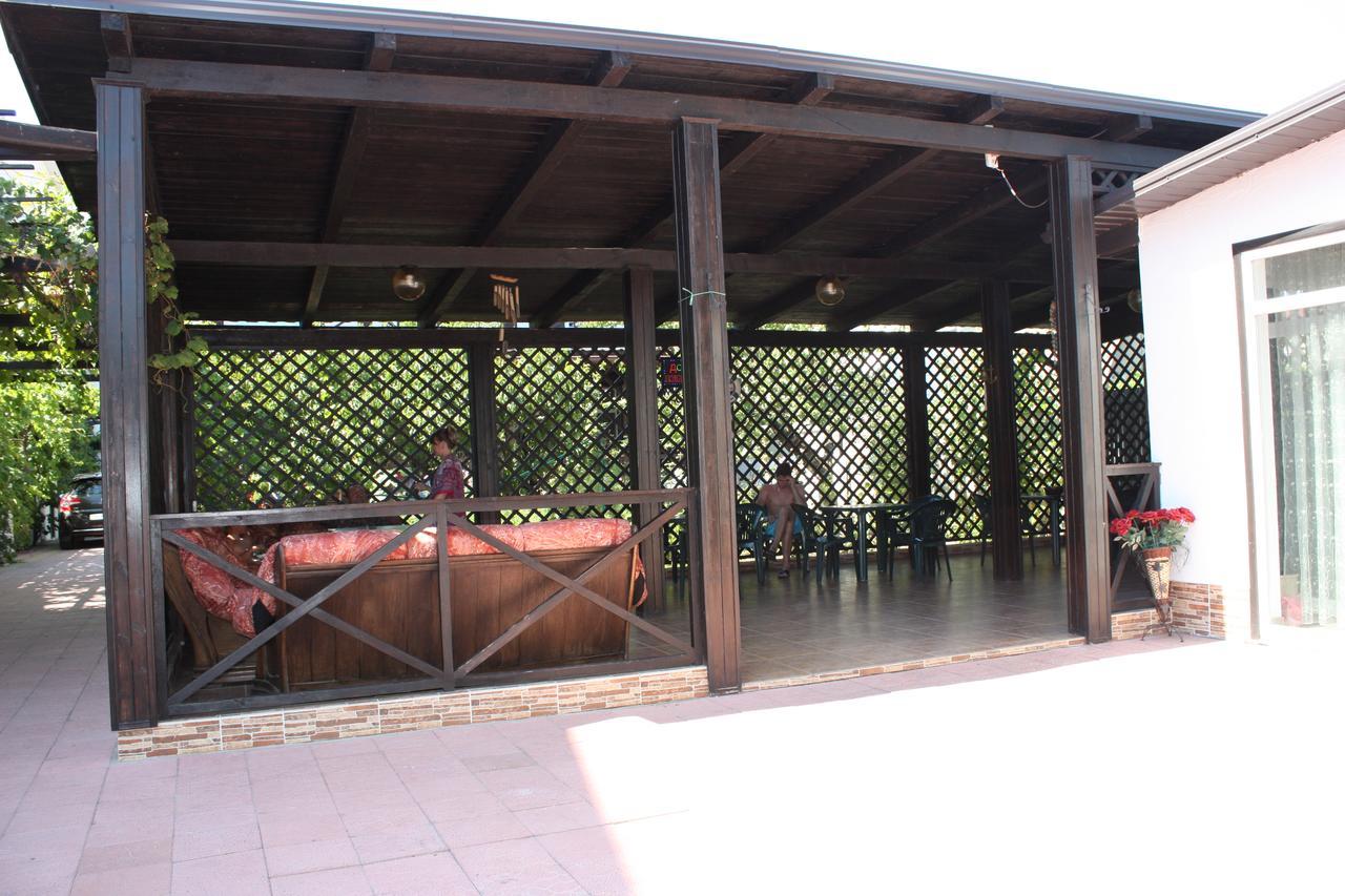 Akvitaniya Mini-Hotel Zatoka Εξωτερικό φωτογραφία
