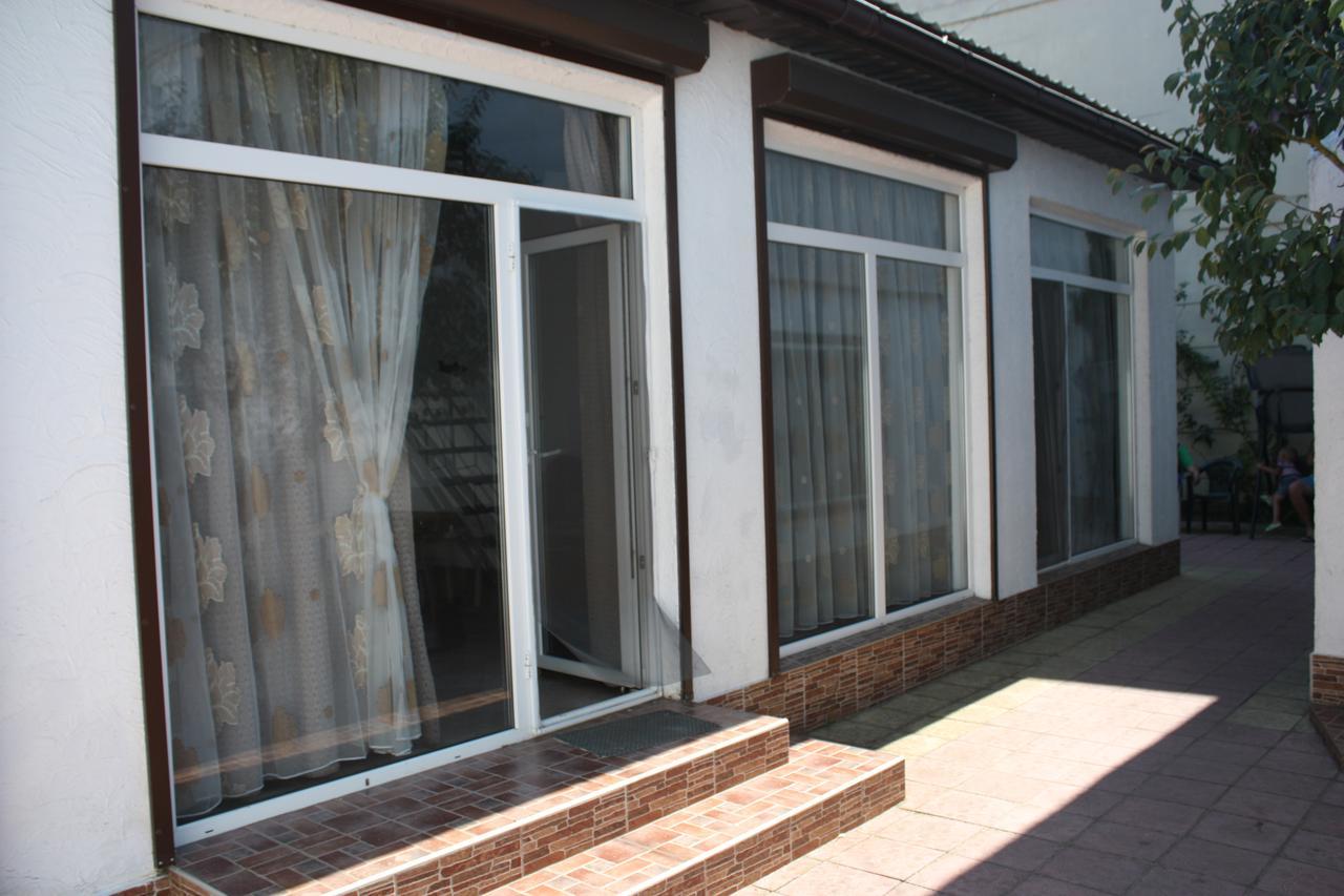Akvitaniya Mini-Hotel Zatoka Εξωτερικό φωτογραφία