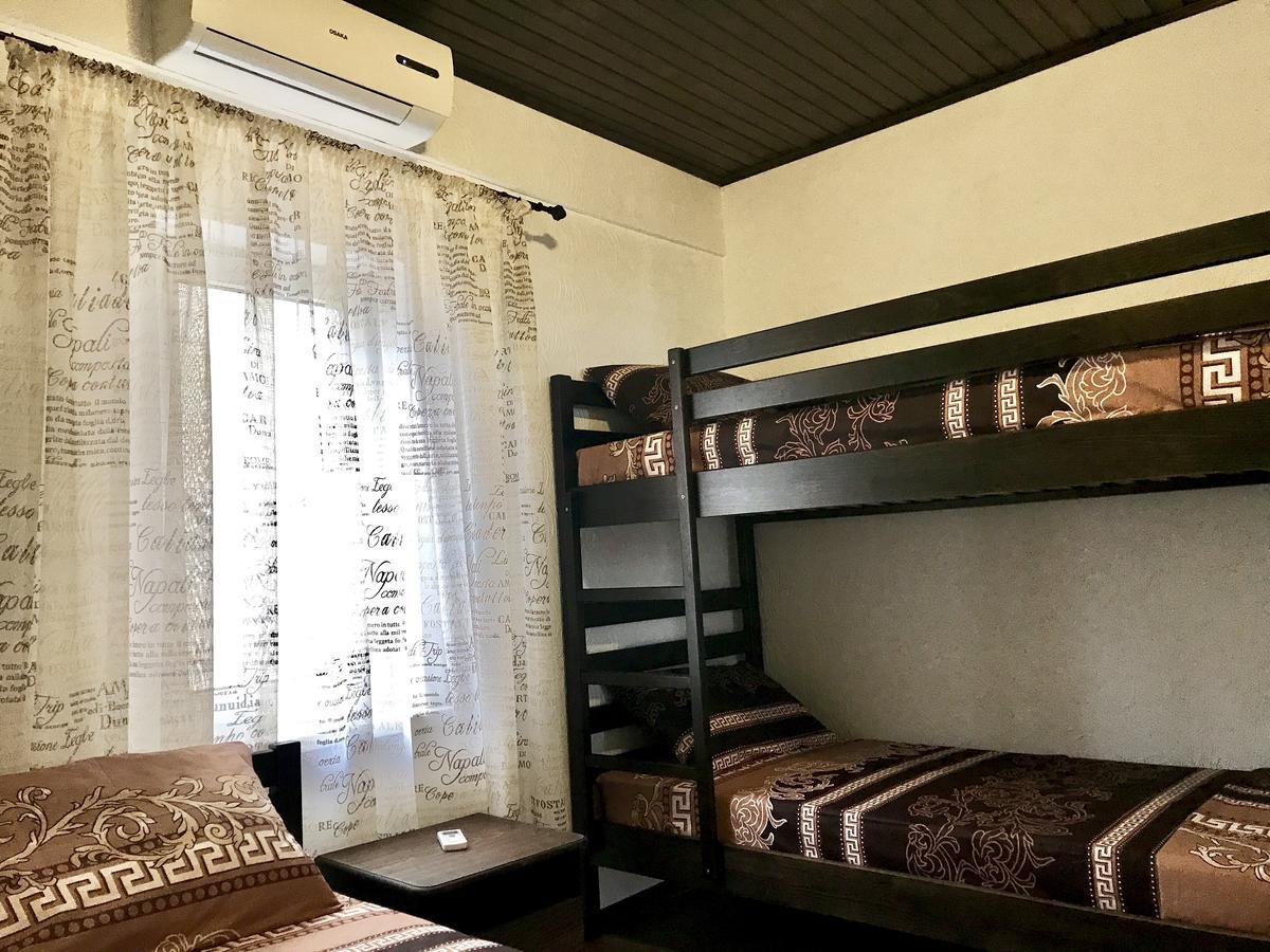 Akvitaniya Mini-Hotel Zatoka Εξωτερικό φωτογραφία